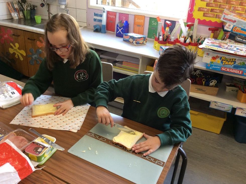 Sandwich making in Year 4